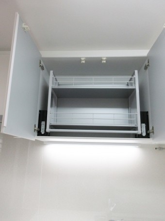 スタイリッシュ&シンプルで使いやすいキッチンに　横浜市青葉区Y様邸